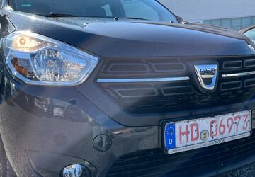 Dacia Lodgy 68.777 km 13.499 &euro; Reilingen 68799