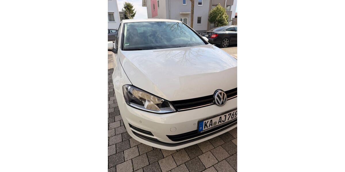 VW Golf 177.000 km 6.900 &euro; Waghäusel 68753