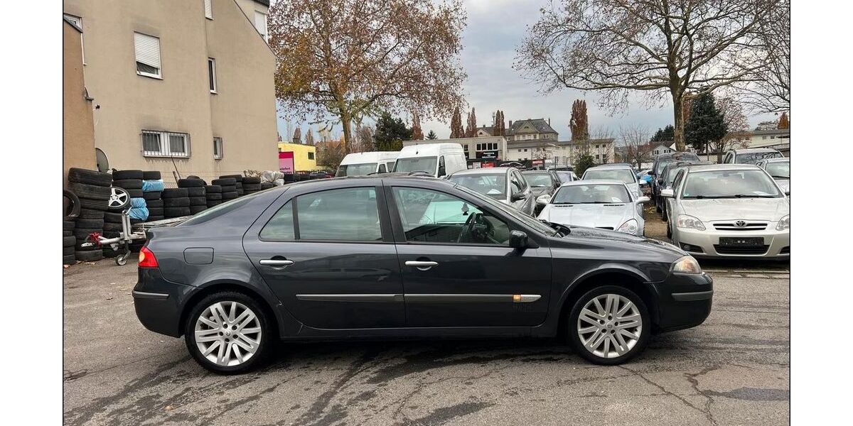 Renault Laguna 212.500 km 2.500 &euro; Heidelberg 69115