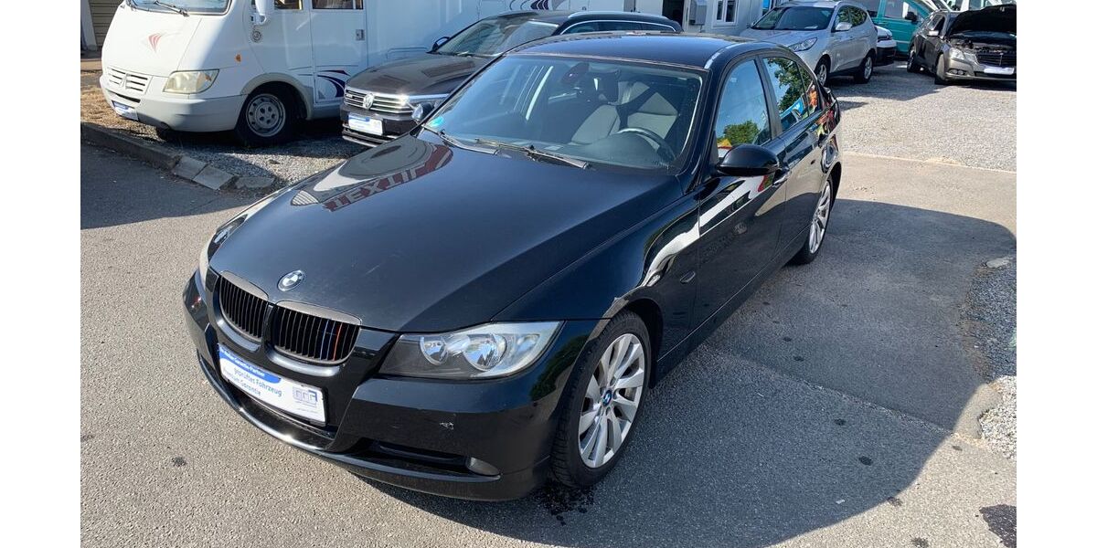 BMW 318 228.658 km 3.450 &euro; Ludwigshafen 67071