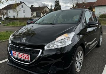 Peugeot 208 89.730 km 5.900 &euro; Philippsburg 76661
