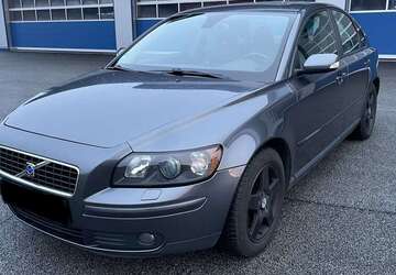 Volvo S40 243.884 km 5.450 &euro; Rimbach 64668