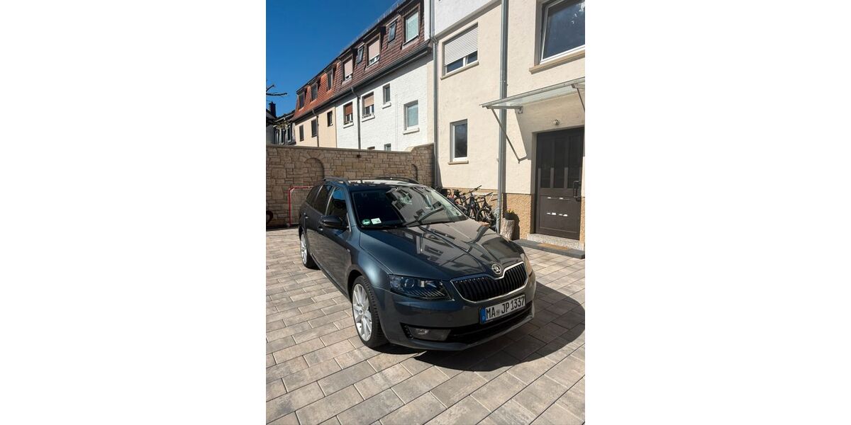 Skoda Octavia 144.000 km 11.800 &euro; Mannheim 68199