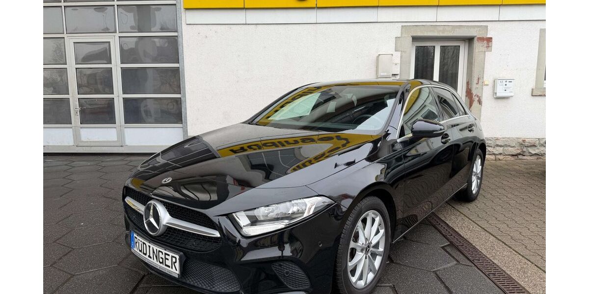 Mercedes-Benz A 160 54.372 km 21.480 &euro; Aglasterhausen 74858