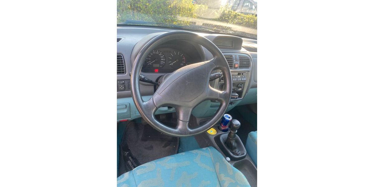 Mitsubishi Space Star 86.000 km 1.700 &euro; Mannheim 68229