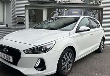 Hyundai i30 24.500 km 14.490 &euro; Schwetzingen 68723