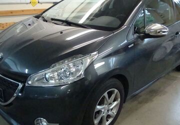Peugeot 208 117.600 km 3.999 &euro; Lorsch 64653
