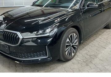 Skoda Superb 49.900 km 34.690 &euro; Heidelberg 69123