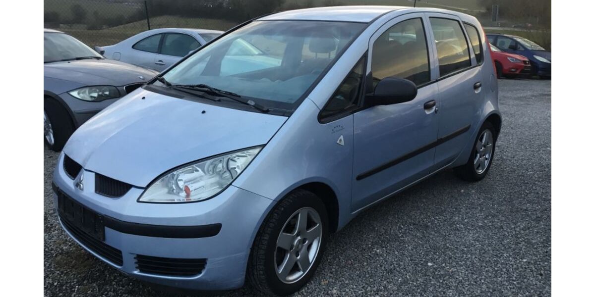 Mitsubishi Colt 178.000 km 1.450 &euro; Wiesenbach 69257