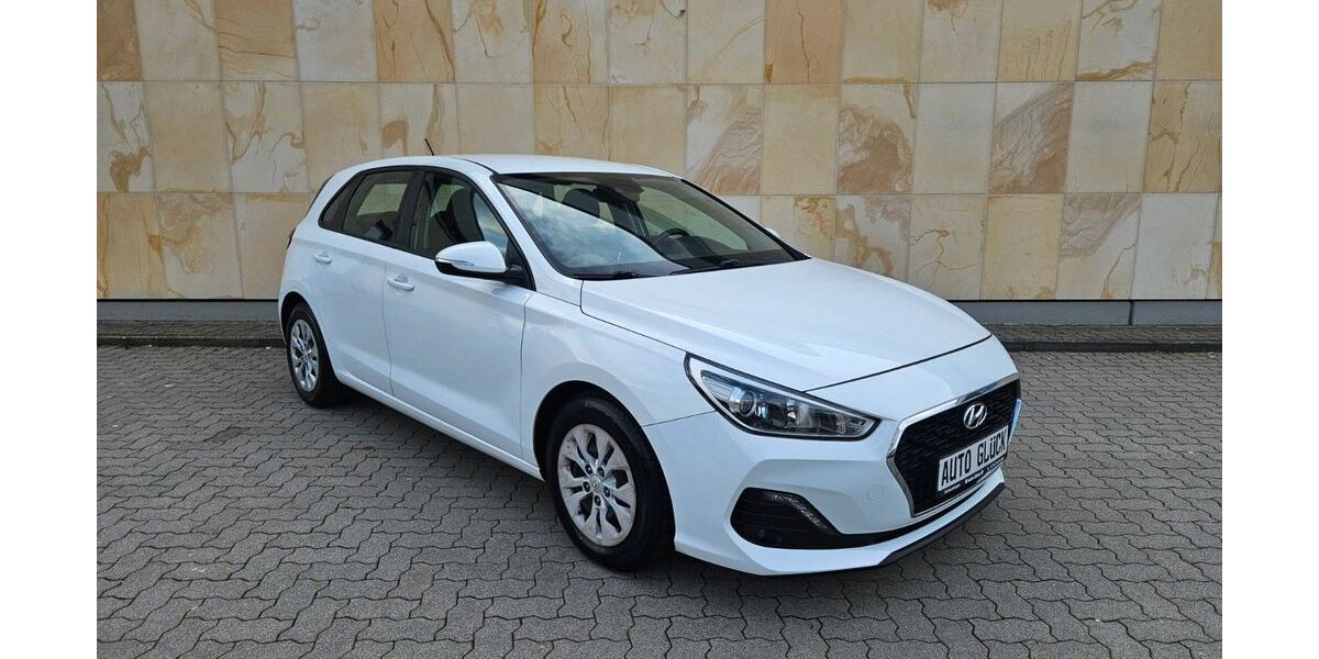 Hyundai i30 56.000 km 13.490 &euro; Schwetzingen 68723