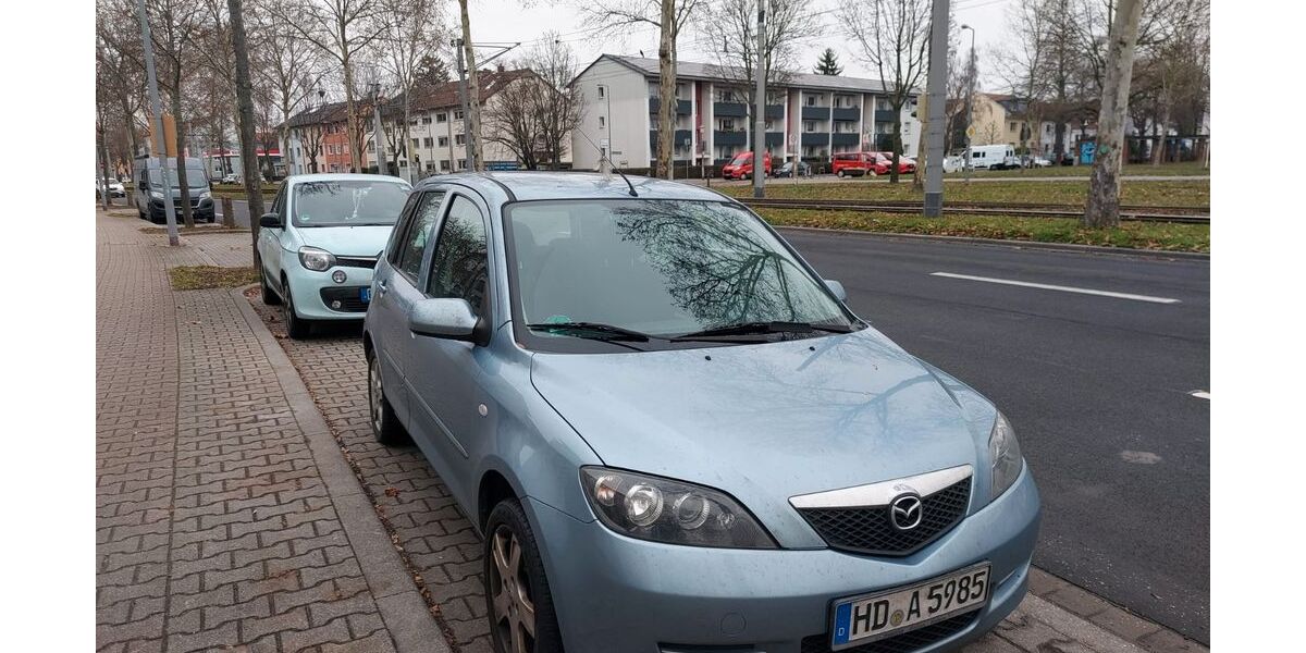 Mazda 2 170.000 km 2.100 &euro; Mannheim 68199