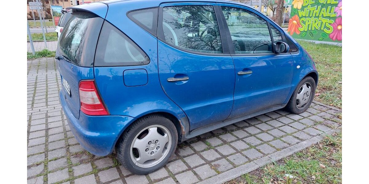 Mercedes-Benz A 160 238.000 km 680 &euro; Mannheim 68199