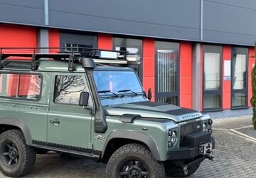 Land Rover Defender 177.800 km 38.400 &euro; Hockenheim 68766