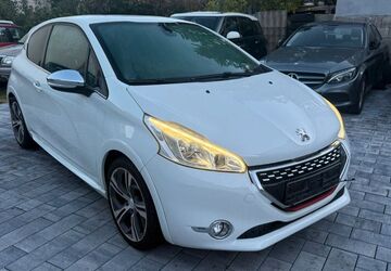 Peugeot 208 123.000 km 8.900 &euro; Waghäusel 68753