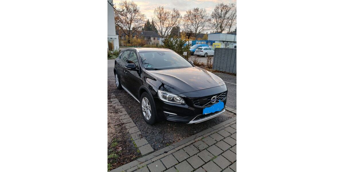 Volvo V60 Cross Country 185.000 km 11.500 &euro; Ludwigshafen 67071