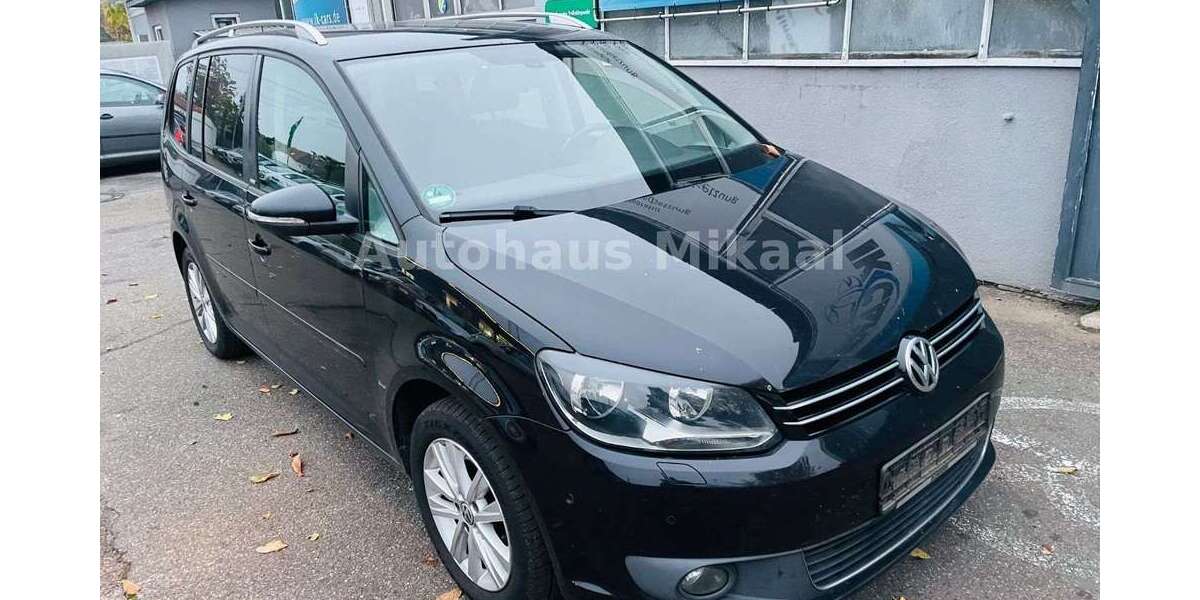 VW Touran 261.000 km 5.899 &euro; Ketsch 68775
