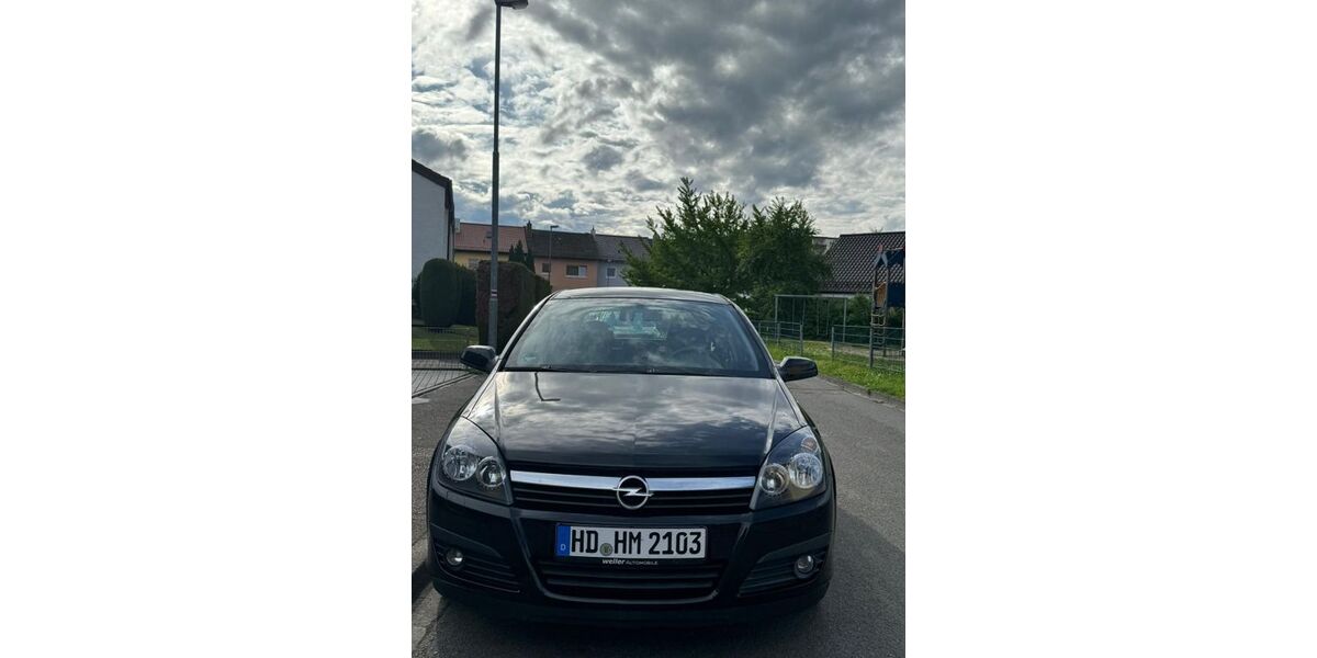 Opel Astra 170.111 km 2.799 &euro; Sinsheim 74889