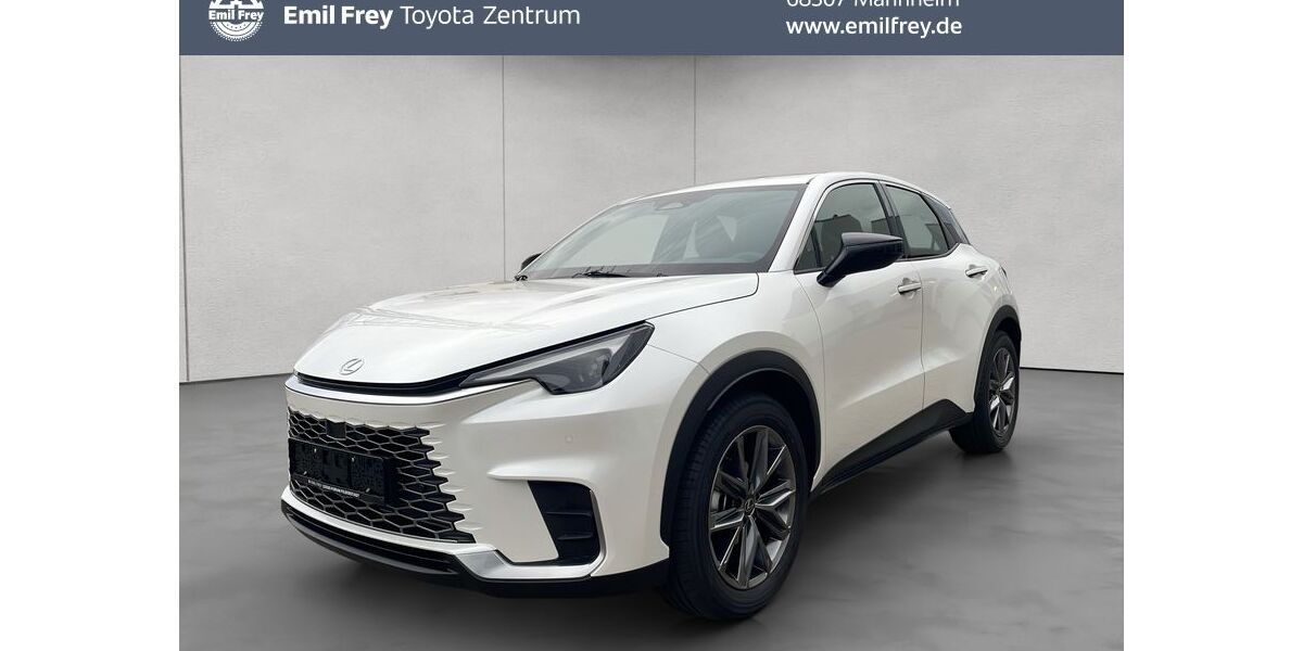 Lexus LBX 3.000 km 38.990 &euro; Mannheim 68307