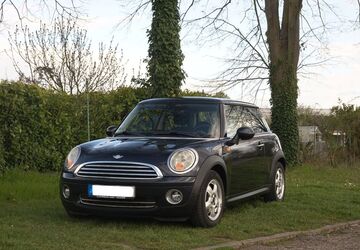 Mini Cooper 180.400 km 3.300 &euro; Ketsch 68775