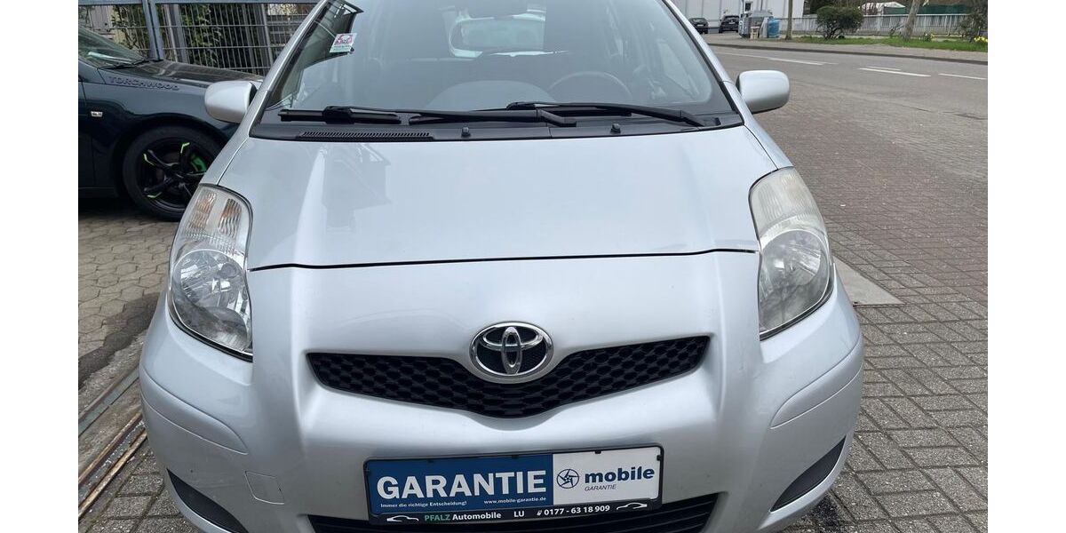 Toyota Yaris 129.000 km 4.450 &euro; Ludwigshafen am Rhein 67059