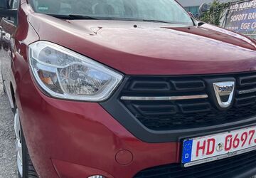 Dacia Lodgy 93.777 km 8.499 &euro; Reilingen 68799
