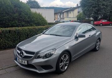 Mercedes-Benz E 200 120.500 km 15.900 &euro; Heidelberg 69126