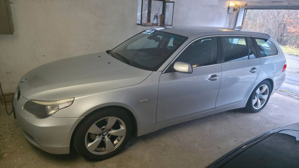 BMW 525 220.000 km 3.000 &euro; Schönau 69250