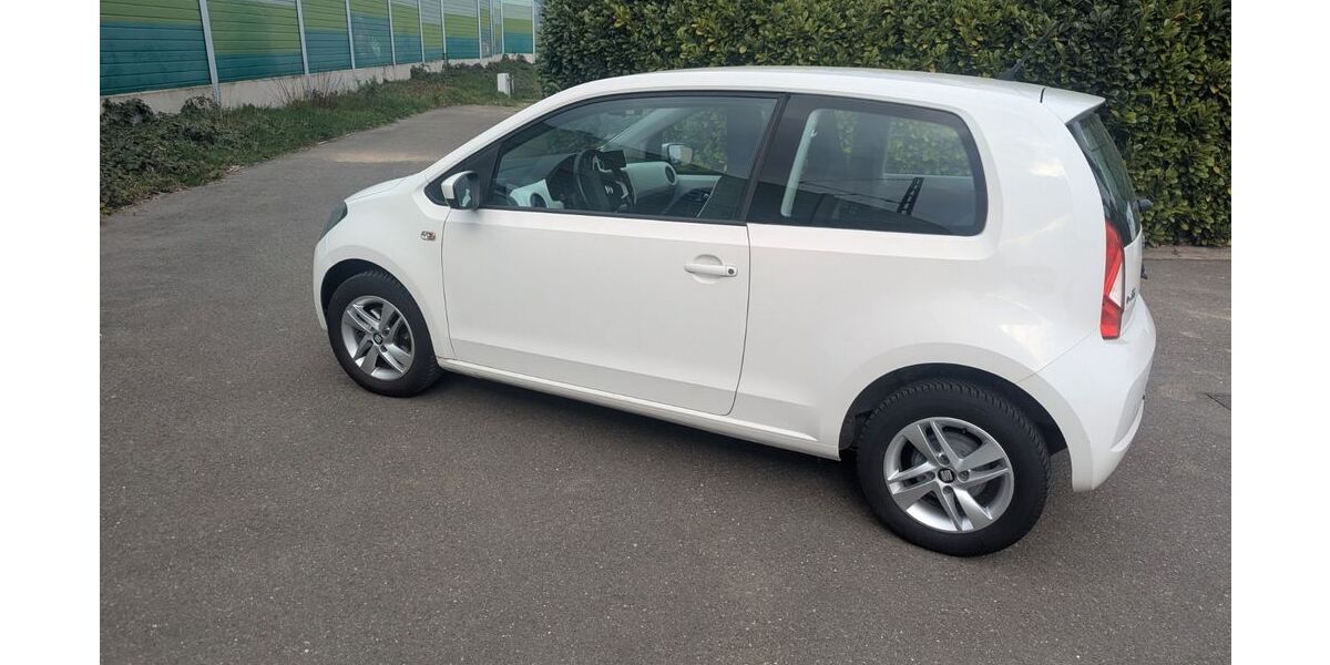 Seat Mii 85.100 km 5.350 &euro; Weinheim 69469