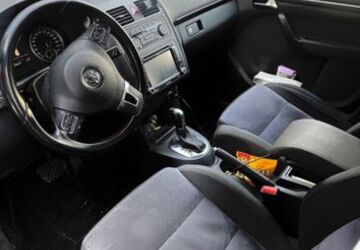 VW Touran 219.000 km 7.900 &euro; Sinsheim 74889