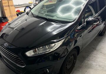 Ford Fiesta 123.400 km 6.450 &euro; Kronau 76709