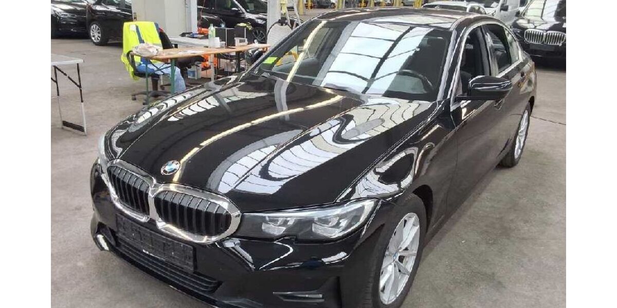 BMW 318 142.000 km 20.111 &euro; Heidelberg 69123