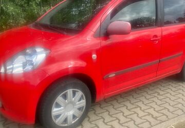 Daihatsu Sirion 143.000 km 650 &euro; Lorsch 64653