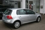 VW Golf V 1,6 TOUR AUTOMATIK 5-TÜRIG KLIMA 1.HD 108.245 km 7.985 &euro; Dossenheim 69221