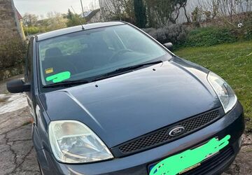 Ford Fiesta 144.500 km 990 &euro; Östringen 76684