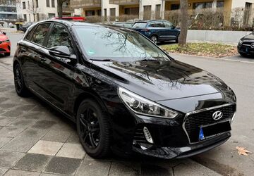 Hyundai i30 60.600 km 14.300 &euro; Ludwigshafen am Rhein 67061