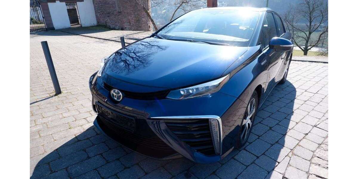 Toyota Mirai 35.000 km 8.900 &euro; Heidelberg 69118
