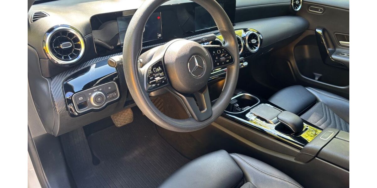 Mercedes-Benz A 180 162.335 km 16.500 &euro; Heidelberg 69126