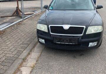 Skoda Octavia 229.000 km 1.499 &euro; Römerberg 67354