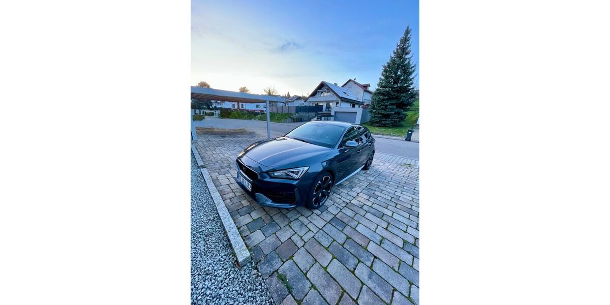 Cupra Leon 55.000 km 22.699 &euro; Sinsheim 74889