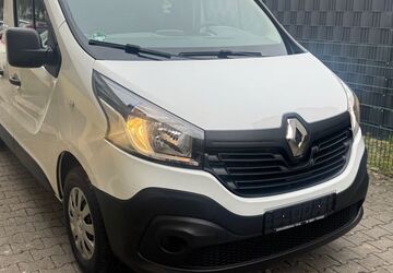 Renault Trafic 150.000 km 12.990 &euro; Hemsbach 69502