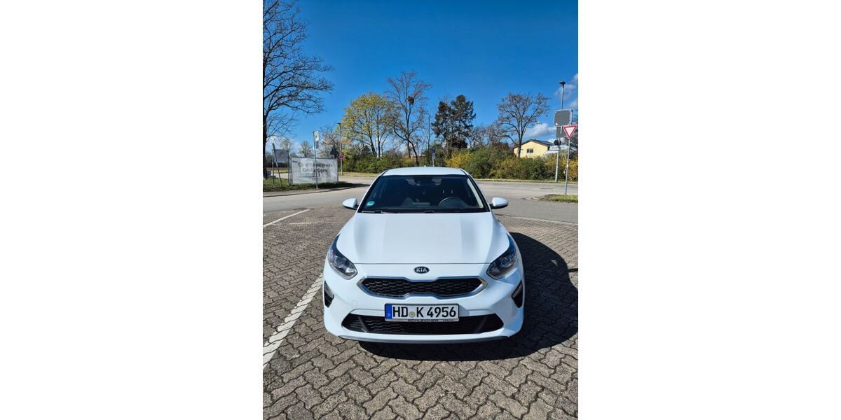 Kia ceed / Ceed 84.000 km 12.700 &euro; Heidelberg 69115