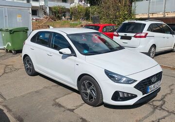 Hyundai i30 76.773 km 13.099 &euro; Dossenheim 69221