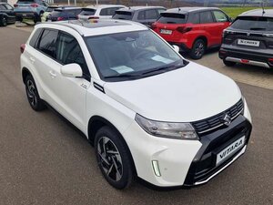 Suzuki Vitara 1.4 Boosterjet Hybrid Allgrip Comfort+ Gara 2.500 km 28.140 &euro; Obrigheim-Asbach 74847
