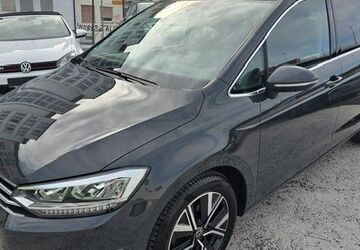 VW Touran 40.000 km 28.290 &euro; Mannheim 68159