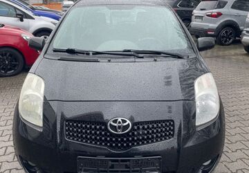 Toyota Yaris 165.000 km 4.499 &euro; Speyer 67346