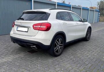 Mercedes-Benz GLA 200 180.000 km 14.700 &euro; Frankenthal 67227