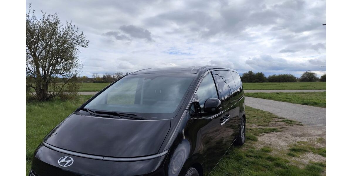 Hyundai STARIA 26.000 km 41.450 &euro; REILINGEN 68766