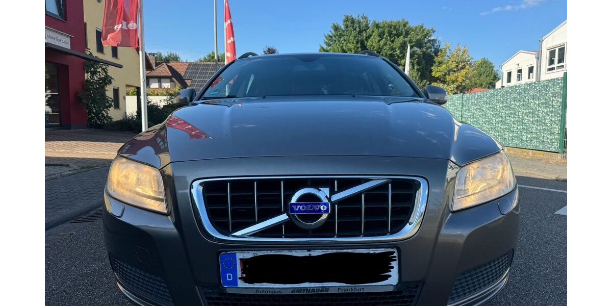 Volvo V70 218.000 km 3.600 &euro; Weinheim 69469