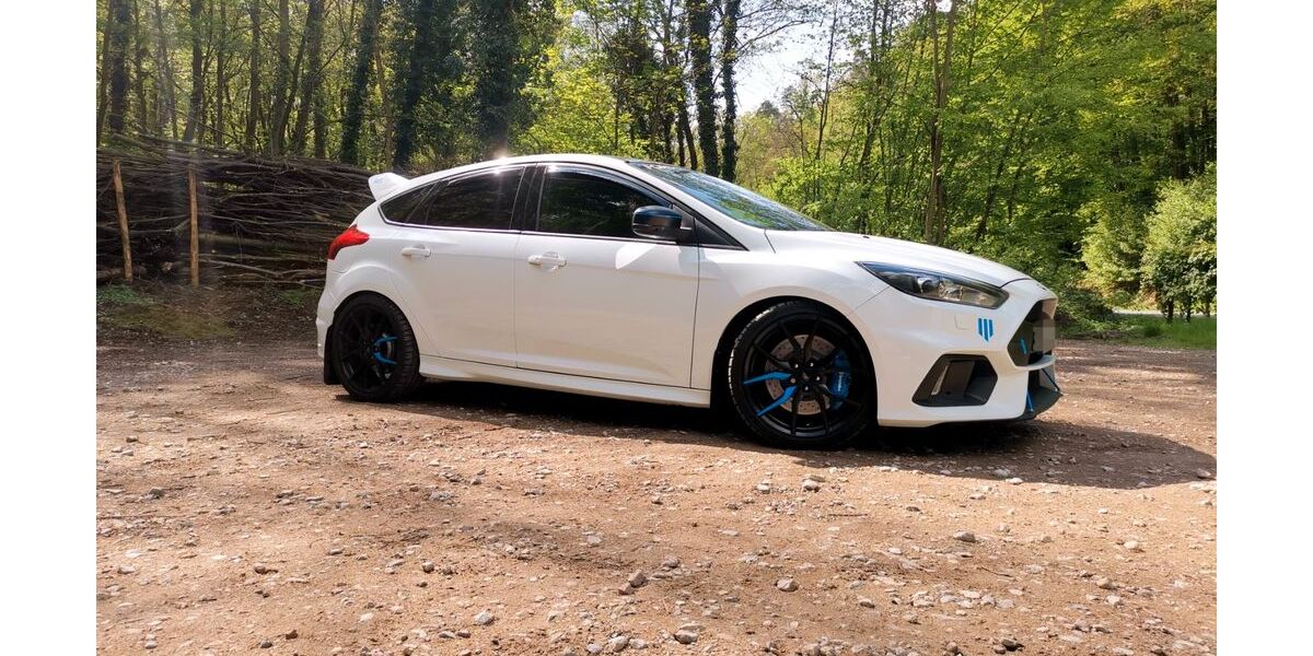 Ford Focus 94.000 km 30.999 &euro; Hemsbach 69502