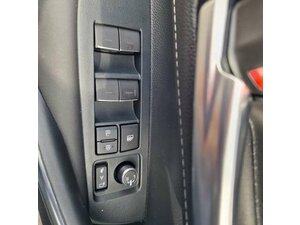 Suzuki Swace 1.8 Hybrid CVT Comfort+ Garantie 8.682 km 25.990 &euro; Obrigheim-Asbach 74847
